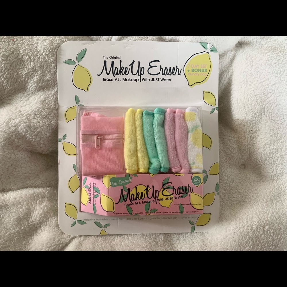 Brand New Makeup Eraser value set